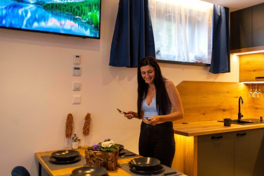 Jedálenský stôl v apartmáne Separé