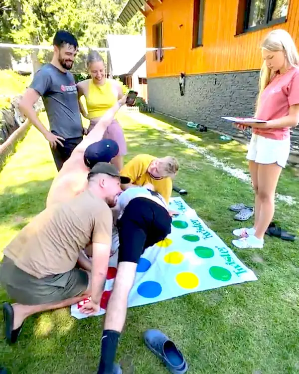 Twister – aktivita v Chate MartinSki